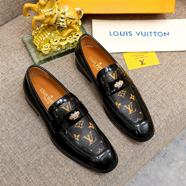 Lv Loafer 033